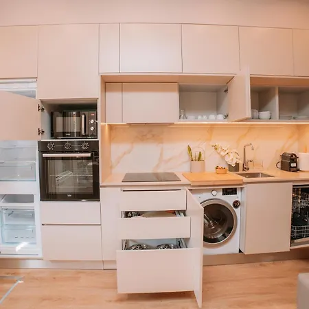 Casa Monteiro By Quantique * Braga